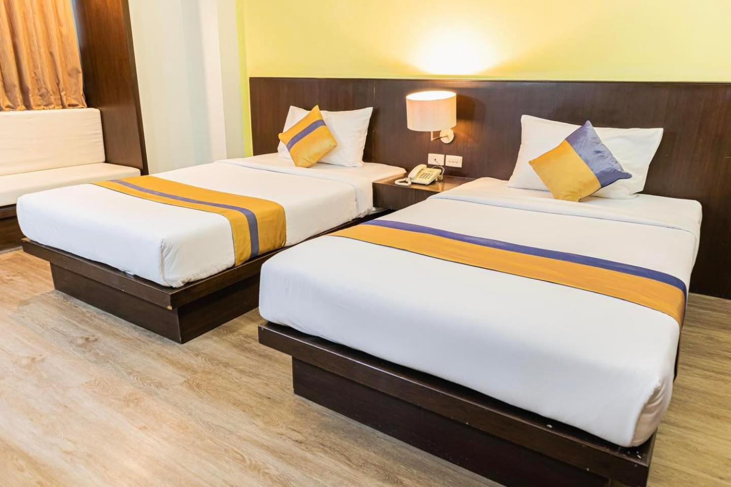 โรงแรม ซิตี้พาร์ค โคราช City Park Hotel Накхонратчасіма Екстер'єр фото