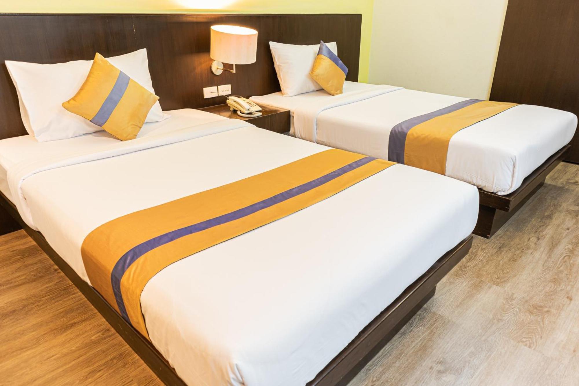 โรงแรม ซิตี้พาร์ค โคราช City Park Hotel Накхонратчасіма Екстер'єр фото